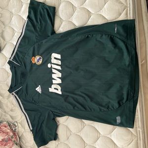 Real Madrid Adidas Soccer Jersey, Men’s small